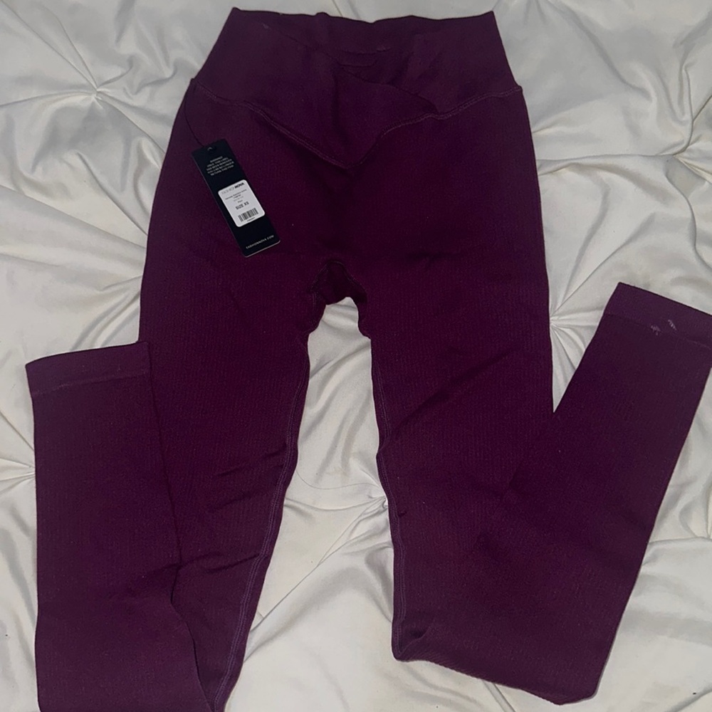 Dashion Nova Legging
